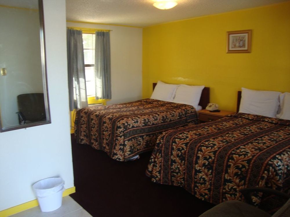 Motel Madill Inn