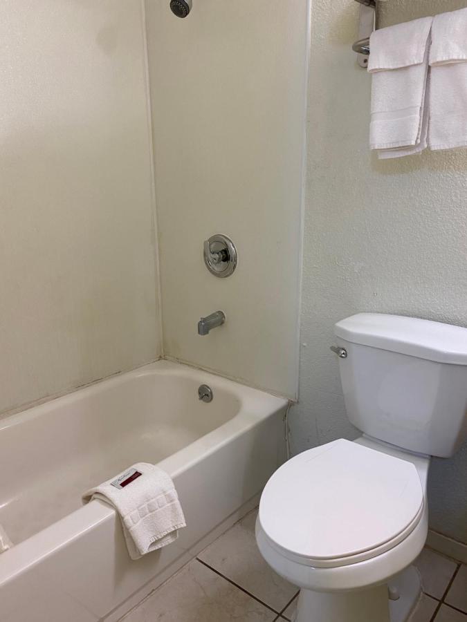 Motel Madill Inn